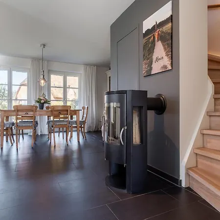 Reetdachhaus Duenennest Feriehus