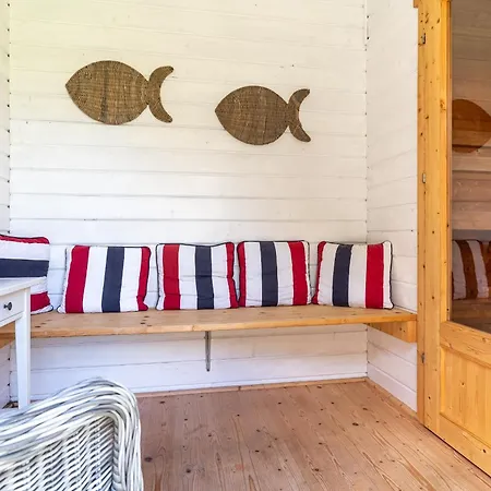 Feriehus Reetdachhaus Duenennest Böhl