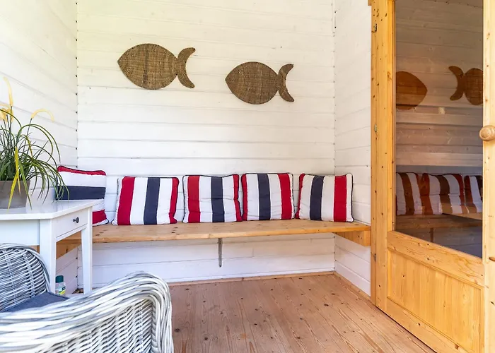 Feriehus Reetdachhaus Duenennest Böhl