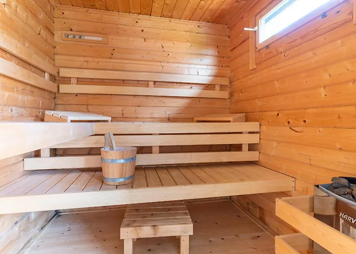 Reetdachhaus Duenennest Feriehus