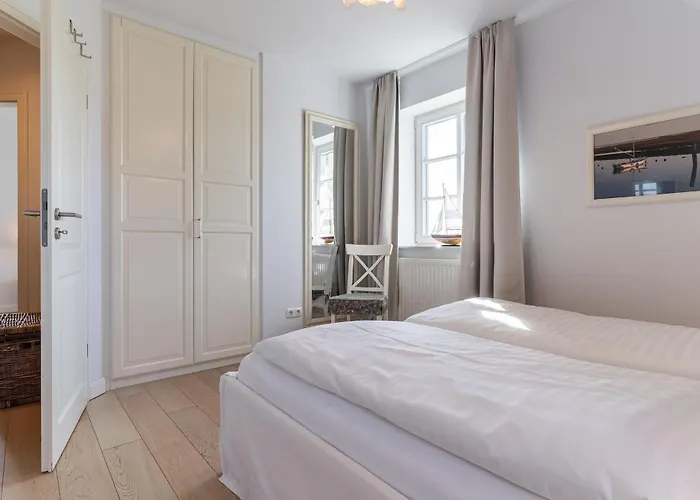 Reetdachhaus Duenennest Böhl