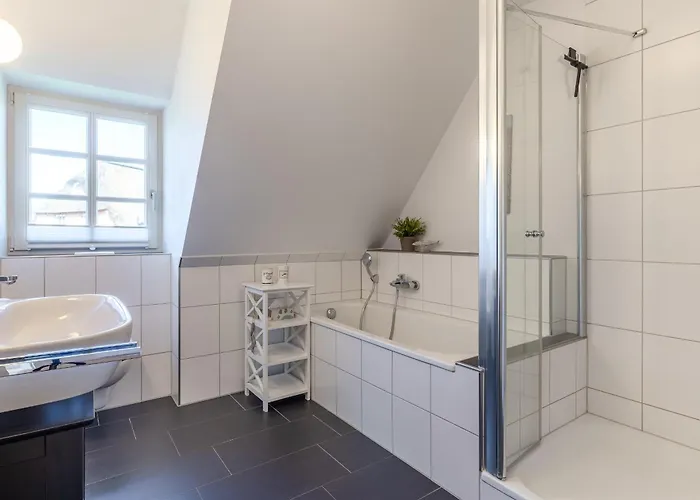 Feriehus Reetdachhaus Duenennest Böhl